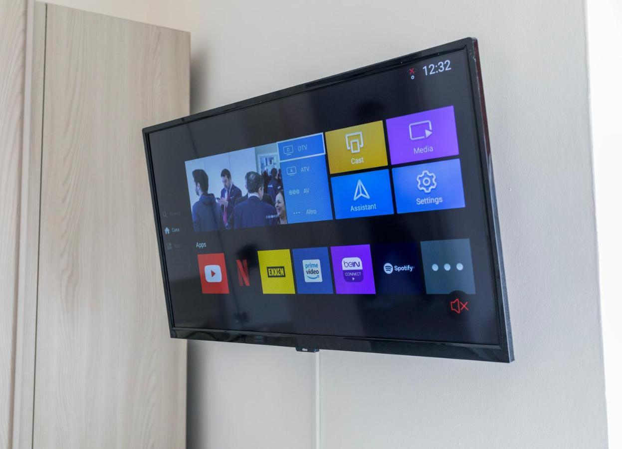 Incantevole Attico 1Minuto Dal Mare Wifi Netflix Terracina Exterior foto